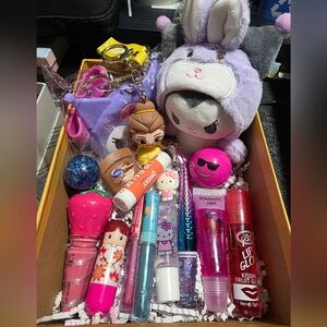 Girls Assorted Lip Balm and Accessories Set